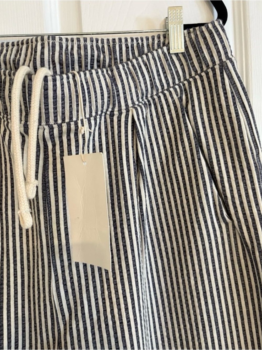 Zara Men's Stripped
Elastic Waist Drawstring
Leisure Pants Cream/ Blue XL
